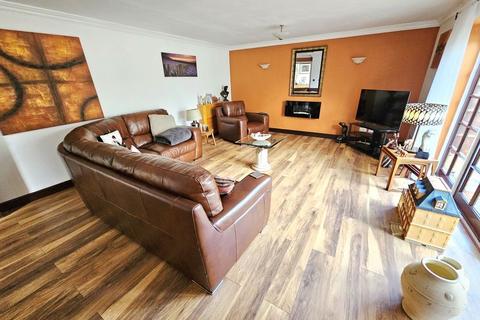 undefined, Buxton Road, Boldmere, Sutton Coldfield B73 5RR