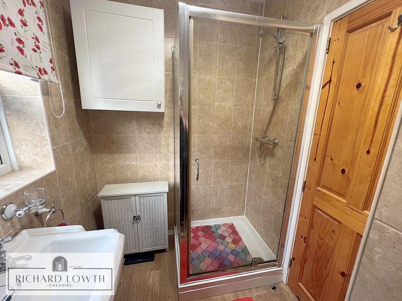 Shower Room/WC
