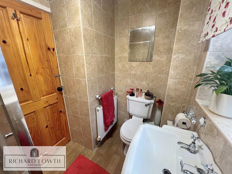 Shower Room/WC