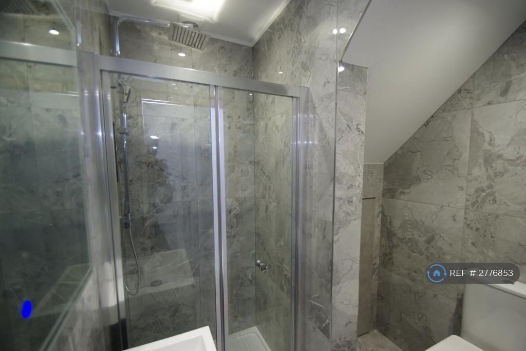 Ground Floor Bathroom