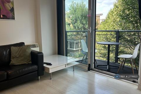 1 bedroom flat to rent, Fishguard Way, London, E16