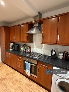 3 bedroom semi-detached house to rent, Church End, Horsforth, Leeds, LS18