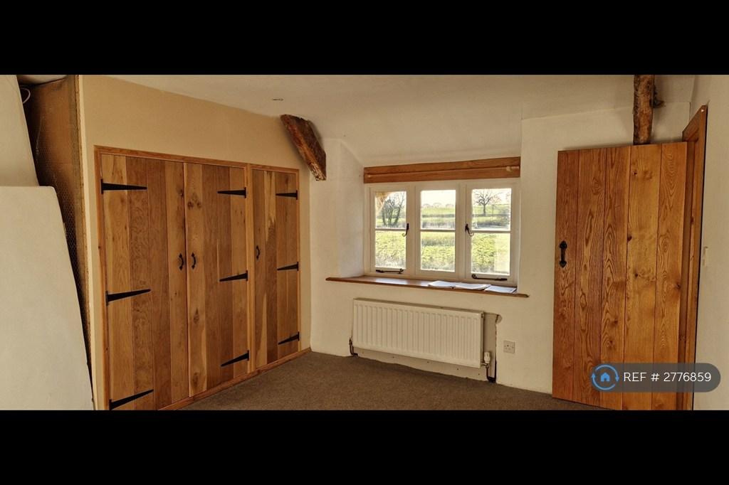 1 Of 2 Double Bedrooms Upstairs