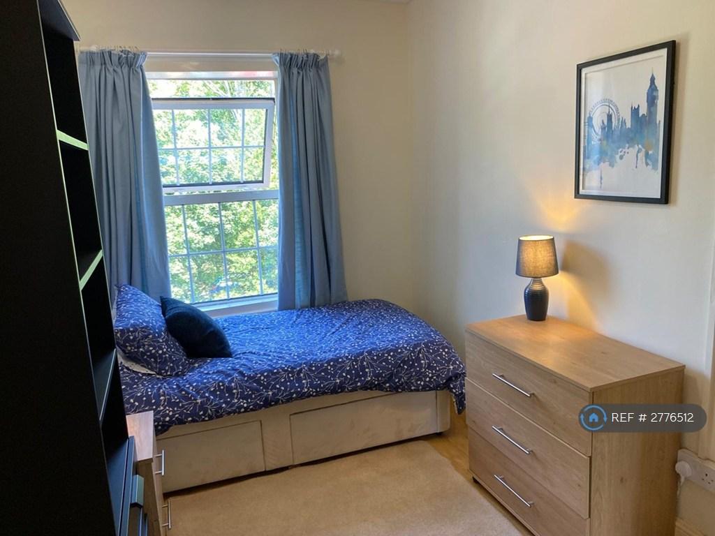 Single Room 14