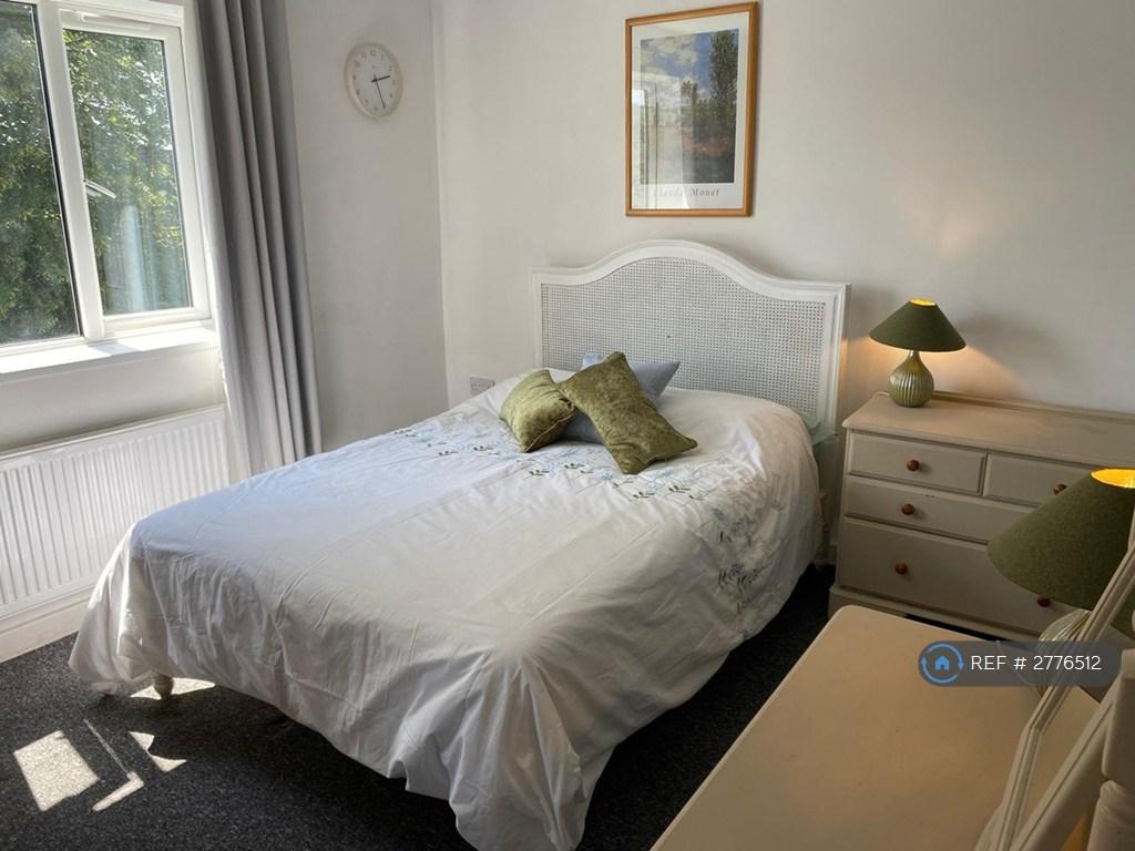 Double Room 8