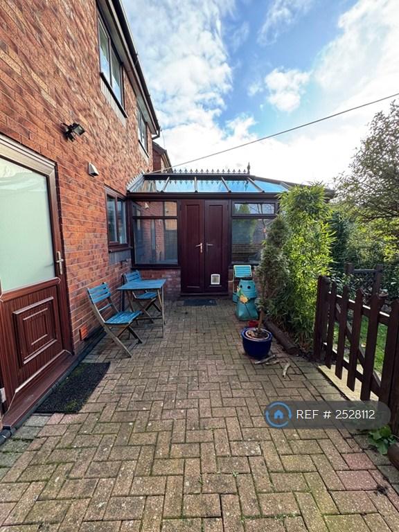 Patio - Leading To Garage