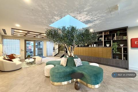 undefined, London, London, SW6
