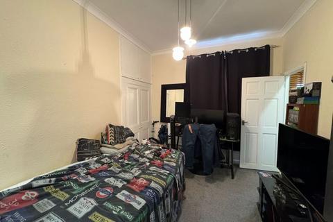 1 bedroom apartment to rent, Sea Front, Hayling Island