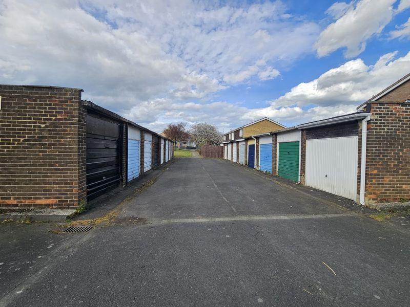 Garage In Block