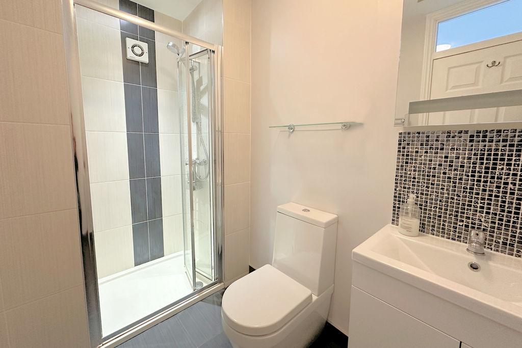 En Suite Shower...