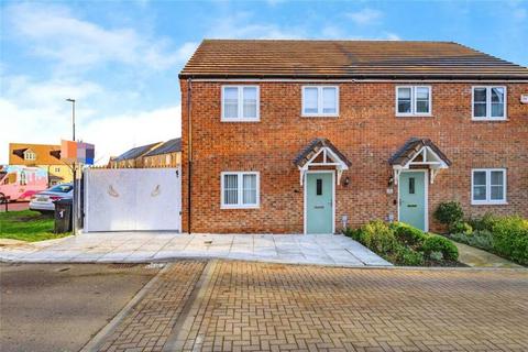 3 bedroom semi-detached house for sale, Weltmore Road, Luton