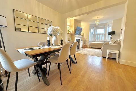 undefined, West Parade, Dunstable