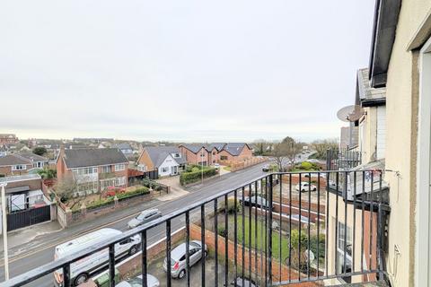 undefined, To Let - Weld Road, Birkdale - Two Bedroom Second Floor Apt
