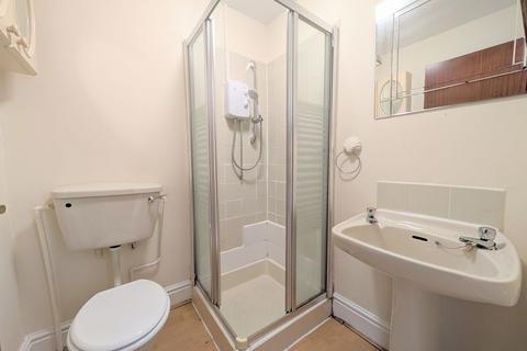 1 bedroom apartment to rent, To Let - Weld Road, Birkdale - Second Floor One Bed Apt