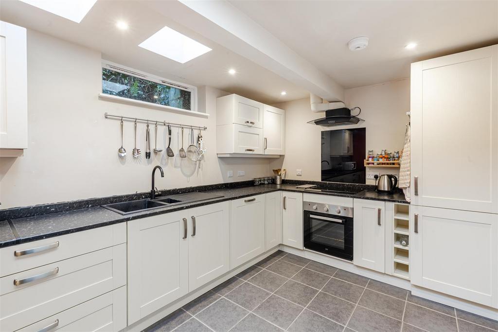A13 - 125 Victoria Road Dartmouth - 260123.jpg