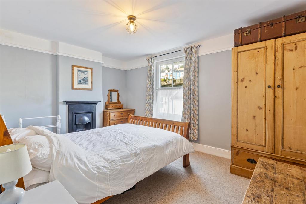 A14 - 125 Victoria Road Dartmouth - 260123.jpg