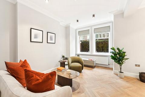 undefined, Hamlet Gardens, King Street, W6