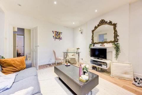 2 bedroom flat to rent, Cunningham Court, Maida Vale, London