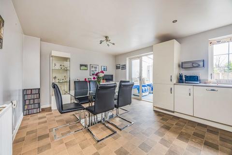 4 bedroom detached house for sale, Poppy Way, Havant