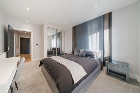 undefined, 4 Sovereign Apartments SM1 1AP