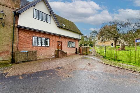 undefined, Stable Yard, Mentmore LU7