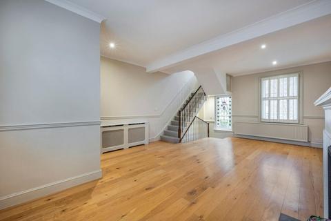 3 bedroom house to rent, Waterford Road, London