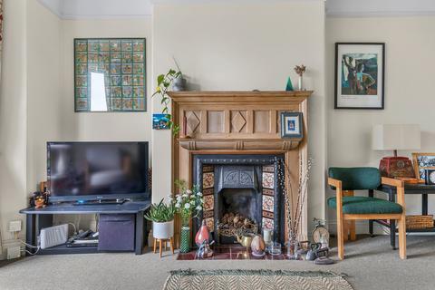 3 bedroom terraced house for sale, Bridge Lane, Ilkley, West Yorkshire, LS29