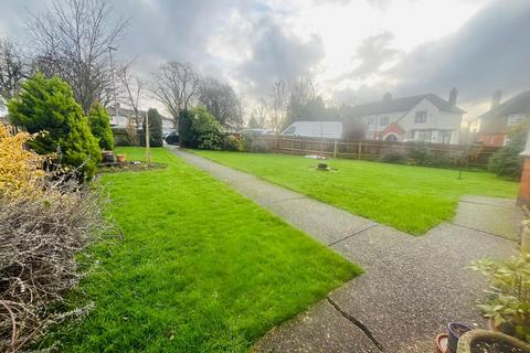 3 bedroom semi-detached house for sale, Kettering Road, Kingsley, Northampton NN2