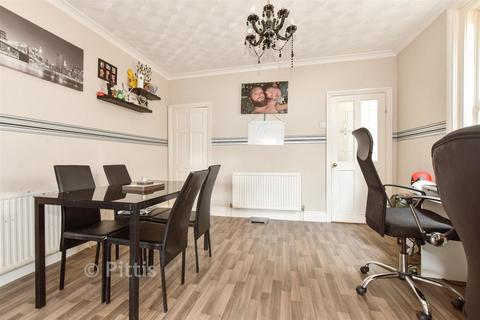3 bedroom semi-detached house for sale, Daniel Street, Ryde PO33