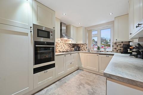 2 bedroom maisonette for sale, Twickenham Gardens HA3