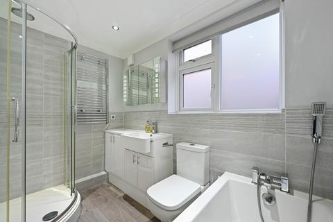 2 bedroom maisonette for sale, Twickenham Gardens HA3