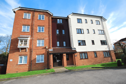 2 bedroom flat to rent, Tylers Court, Vicars Bridge Close, Wembley