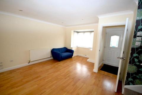 3 bedroom semi-detached house to rent, Bradwell Common, Milton Keynes MK13