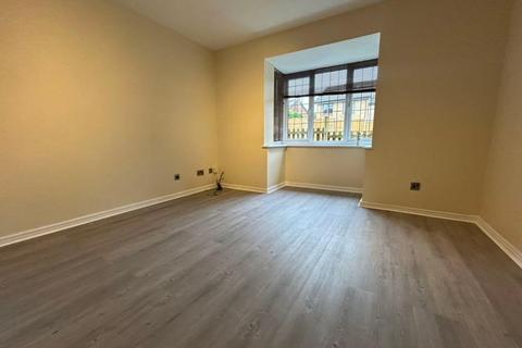 undefined, Felbrigg Close, Wigmore, Luton, LU2 8UL