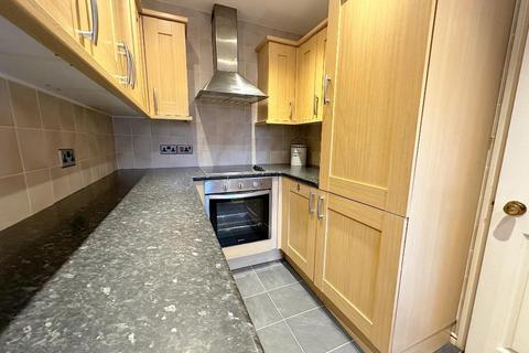 undefined, Felbrigg Close, Wigmore, Luton, LU2 8UL