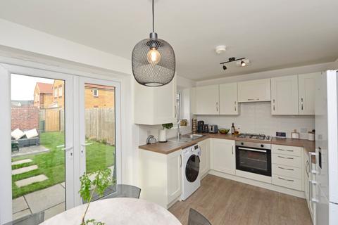 undefined, St Lukes Vale, Tyersal, Bradford, West Yorkshire, BD4