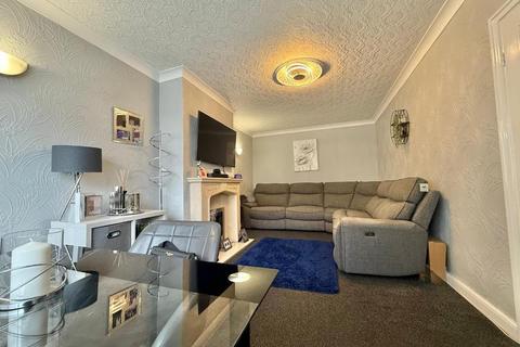 2 bedroom semi-detached house for sale, Crockford Road, West Bromwich, West Midlands, B71 2ES