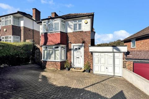 Mitchley Avenue, Purley, CR8 1BZ