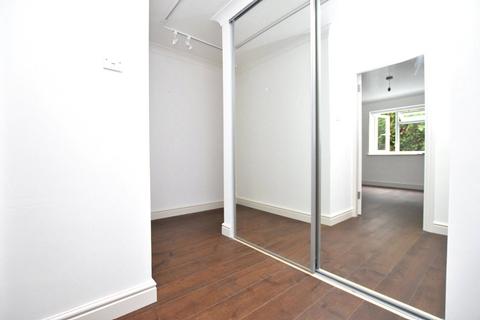 1 bedroom apartment to rent, Selhurst Road, London, SE25