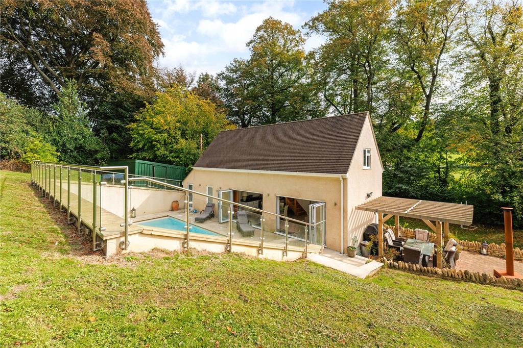 Pool House