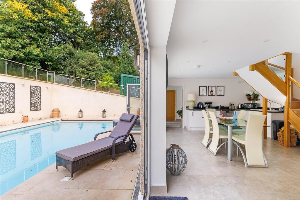 Pool House