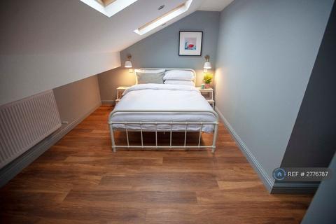 undefined, Ruskin Avenue, Manchester, M14