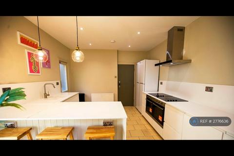 9 bedroom terraced house to rent, Mauldeth Road West, Withington, Manchester, M20