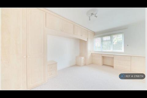 undefined, Wood Road, Hindhead, GU26