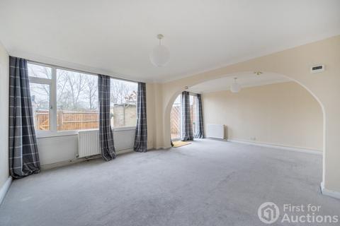 3 bedroom terraced house for sale, Crawley Drive, Hemel Hempstead, Hertfordshire