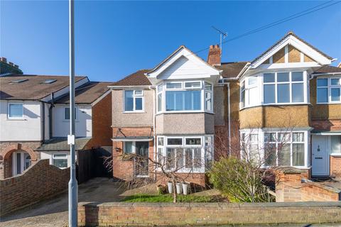 undefined, Rutland Crescent, Bedfordshire LU2