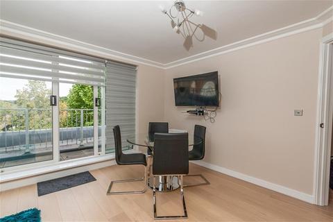 2 bedroom flat for sale, High Street, Berkhamsted