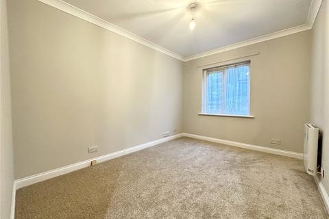 undefined, Flat 2, Lane Head, The Lane, Alwoodley, Leeds, West Yorkshire