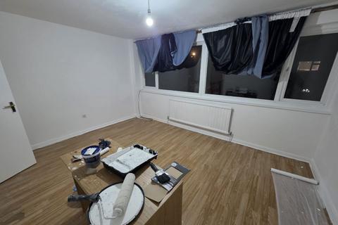 3 bedroom terraced house to rent, Duppas Road, Croydon