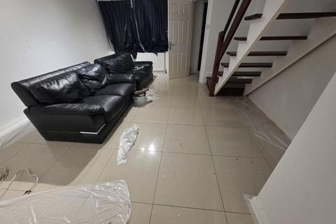 3 bedroom terraced house to rent, Duppas Road, Croydon